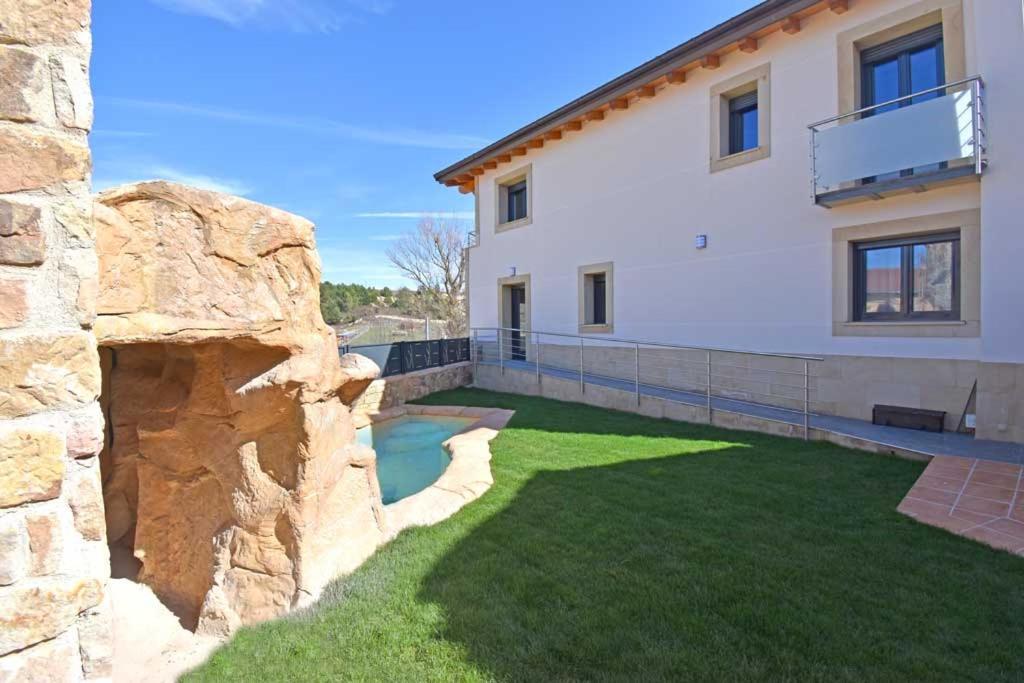 Casa Rural La Cueva Del Agua Fuentetoba Zewnętrze zdjęcie